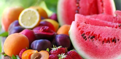 the-10-best-low-sugar-fruits-for-low-carb-diet