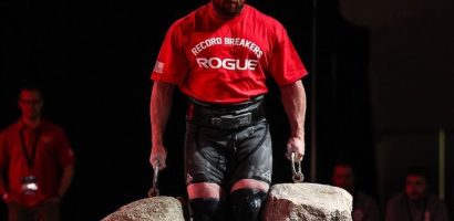 kevin-faires-sets-dinnie-stone-walk-world-record-with-31-feet,-7-inches-at-2023-rogue-record-breakers