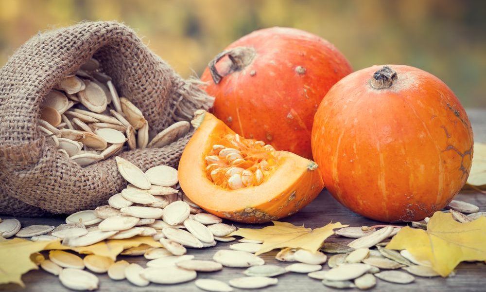 pumpkin-seeds-–-benefits,-nutrition,-precaution-&-recipes