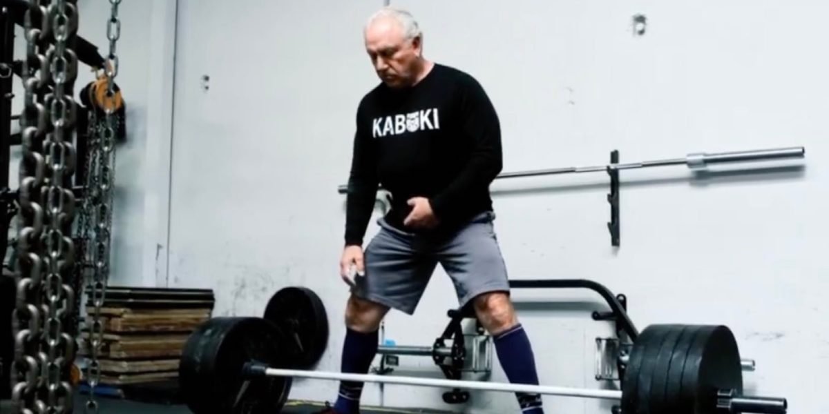 rudy-kadlub-deadlifts-237.7-kilograms-(524-pounds)-for-2-rep-pr-on-74th-birthday