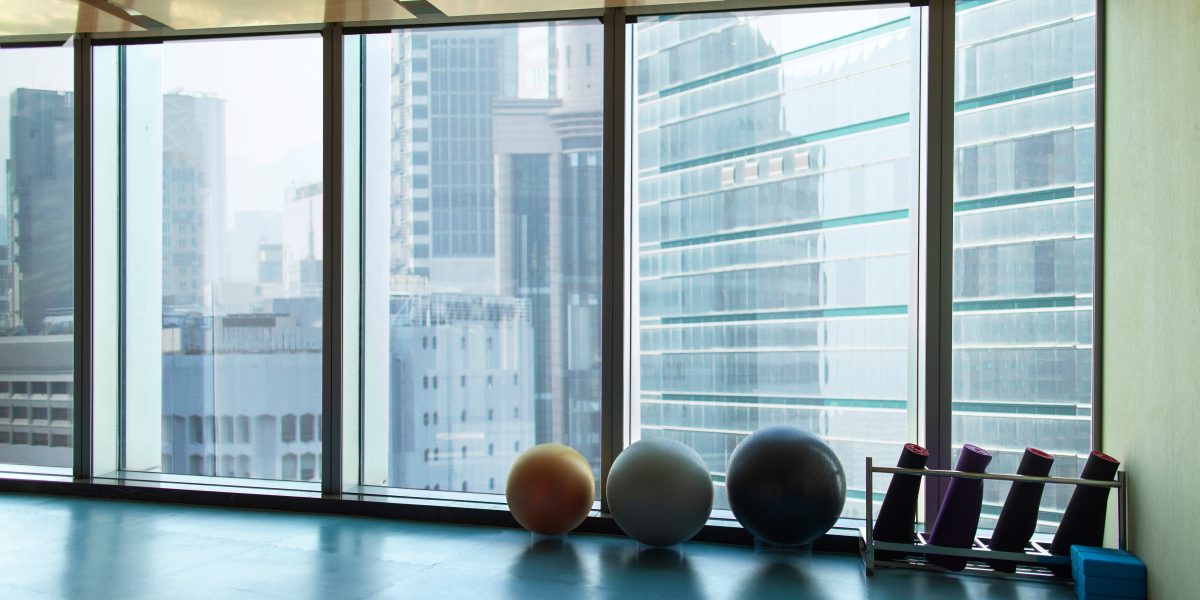 how-to-work-out-at-work-without-messing-up-your-entire-day