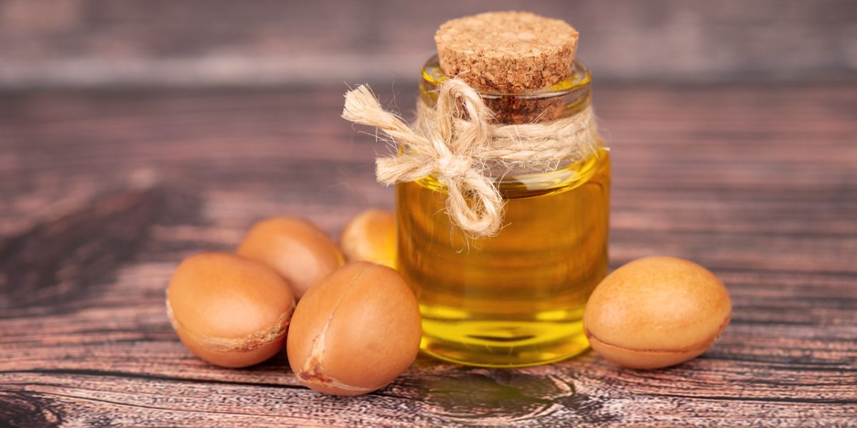 argan-oil:-spilling-the-benefits-and-uses