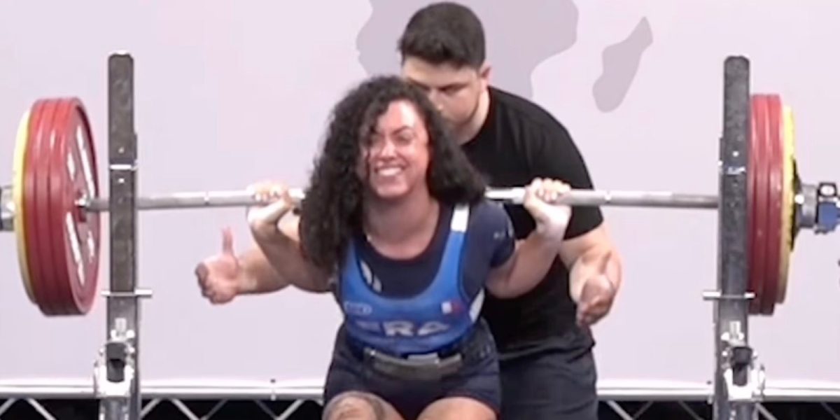 prescillia-bavoil-(69kg)-breaks-squat,-total-world-records-at-2023-ipf-worlds