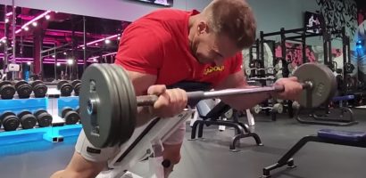 jay-cutler-breaks-down-his-workout-to-build-20-inch-arms