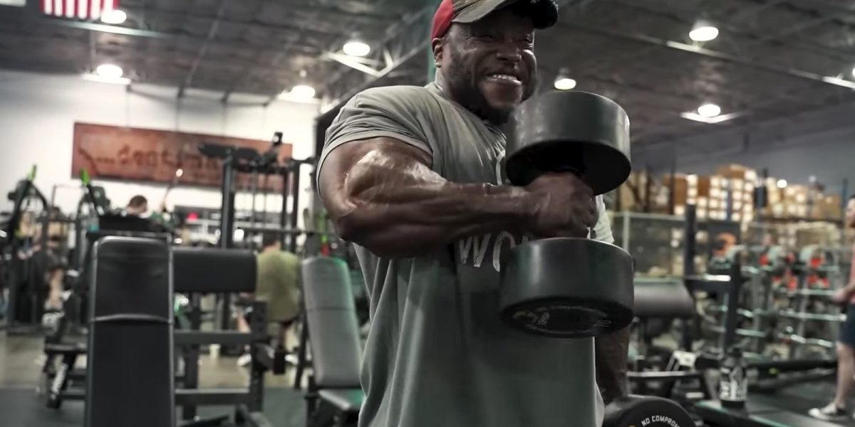 shaun-clarida-goes-through-massive-arm-workout-during-2023-olympia-prep