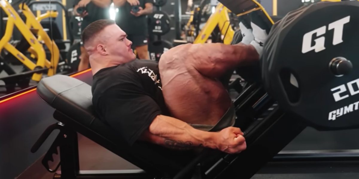 nick-walker-brings-the-intensity-on-leg-day-during-2023-mr.-olympia-prep