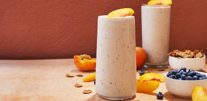 peachberry-cobbler-shake