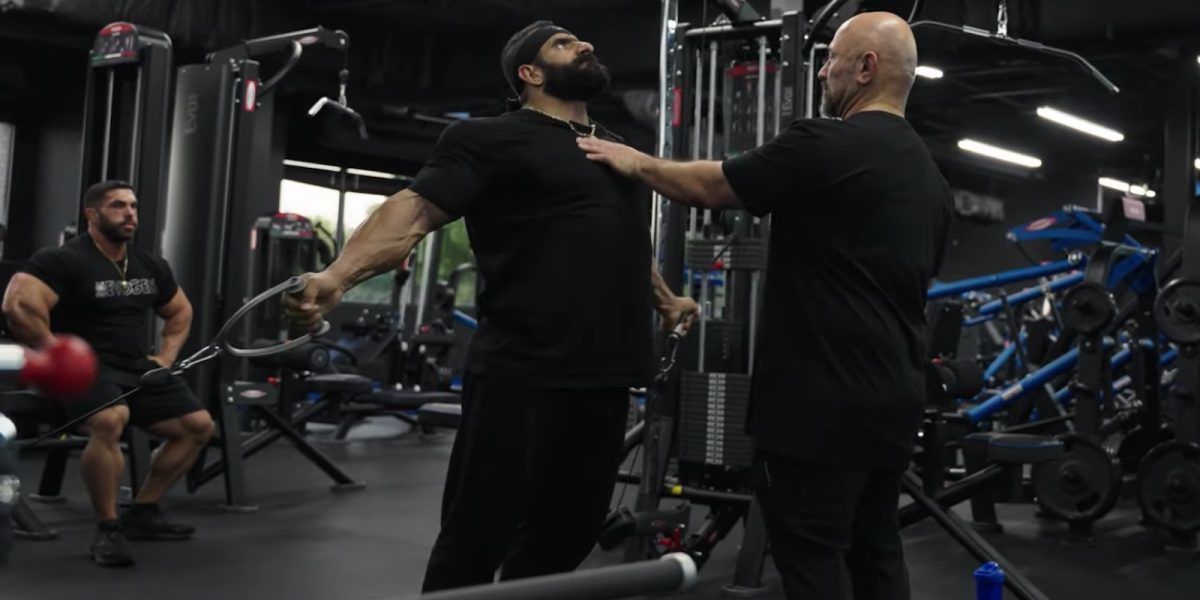 reigning-champ-hadi-choopan-and-top-contender-derek-lunsford-team-up-for-chest-workout-3-weeks-before-2023-mr.-olympia