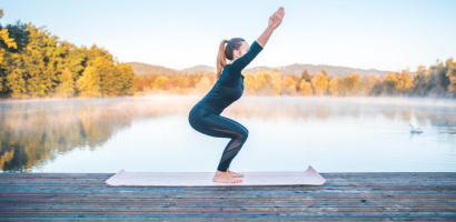 how-to-do-chair-pose-(utkatasana)