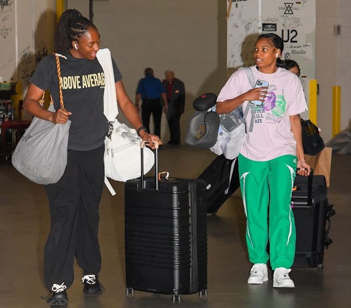 great-news:-wnba-players-no-longer-have-to-take-commercial-flights-to-away-games