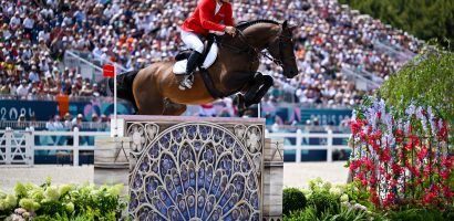 olympic-equestrians-are-jumping-over-literal-works-of-art—here-are-all-our-favorites