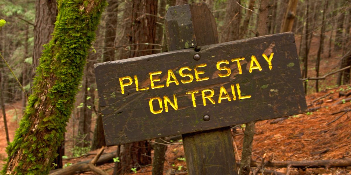 14-basic-hiking-etiquette-rules-everyone-needs-to-know